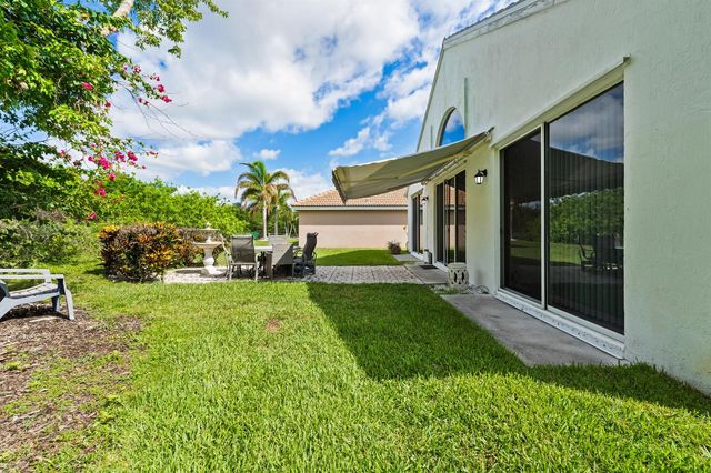 3198 SE Carrick Green Court, Port St. Lucie, FL 34952