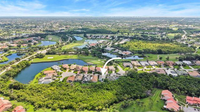 3198 SE Carrick Green Court, Port St. Lucie, FL 34952