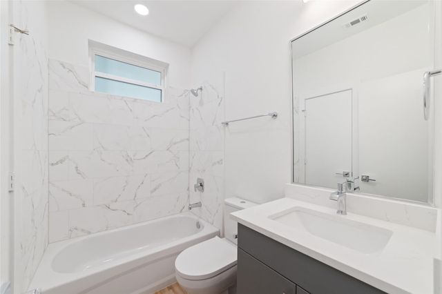 2107 Holman Street, Houston, TX 77004