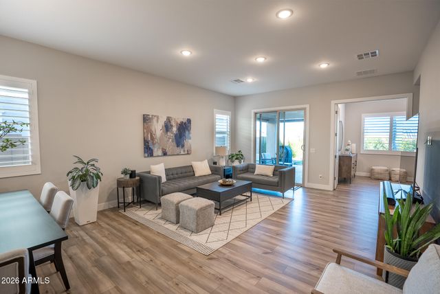 5693 N 206TH Lane, Buckeye, AZ 85396