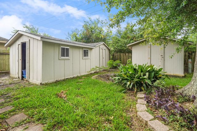 24826 Broad Pine Drive, Huffman, TX 77336