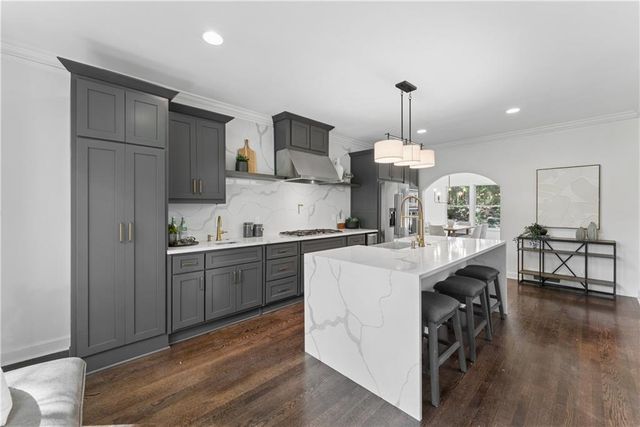 1637 Lenox Road NE, Atlanta, GA 30306