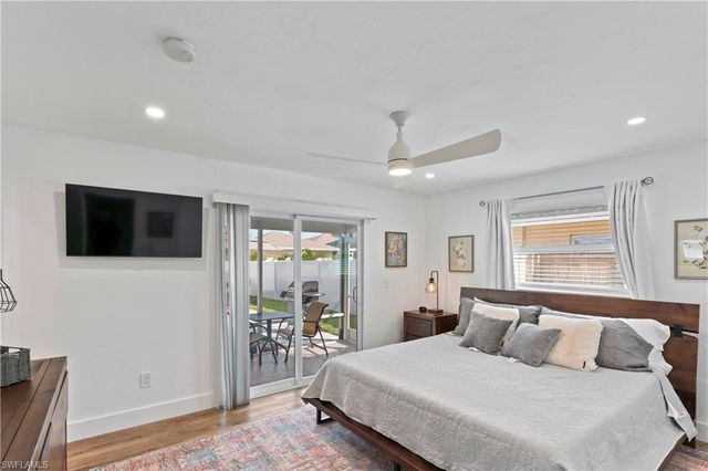 543 107th AVE N, Naples, FL 34108