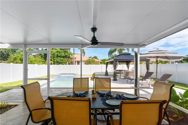 543 107th AVE N, Naples, FL 34108
