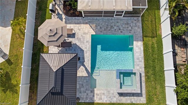 543 107th AVE N, Naples, FL 34108
