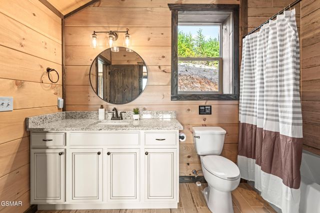 2129 Rabbit Point Way, Sevierville, TN 37876