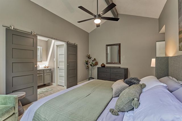 30 E Lance Leaf Road, The Woodlands, TX 77381