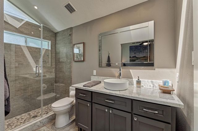30 E Lance Leaf Road, The Woodlands, TX 77381