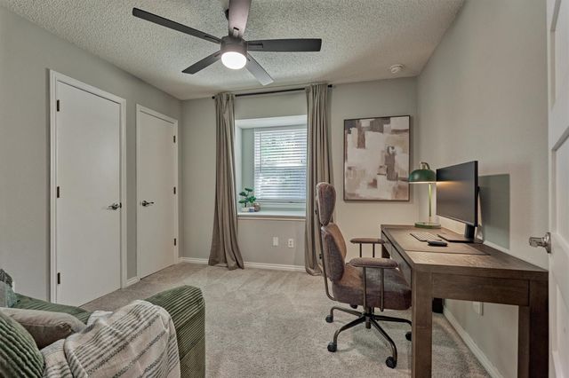 30 E Lance Leaf Road, The Woodlands, TX 77381
