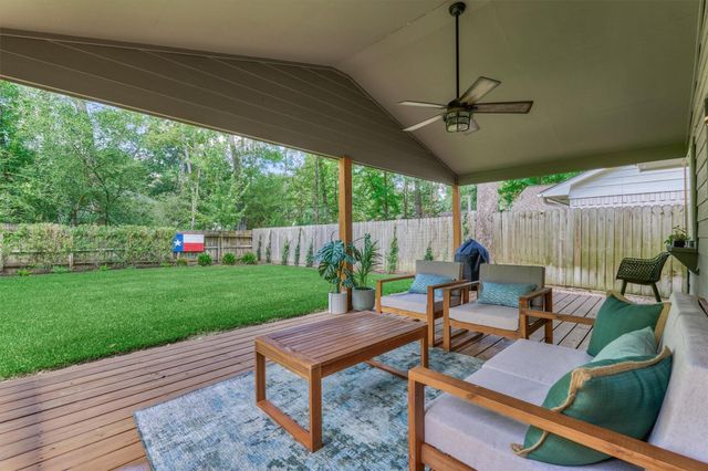 30 E Lance Leaf Road, The Woodlands, TX 77381