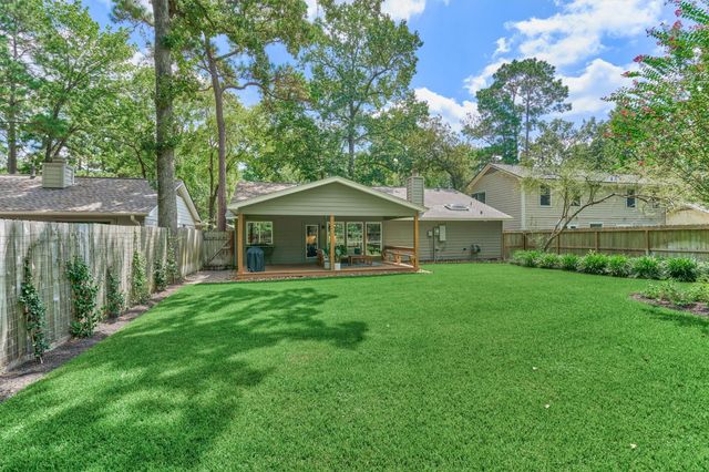 30 E Lance Leaf Road, The Woodlands, TX 77381