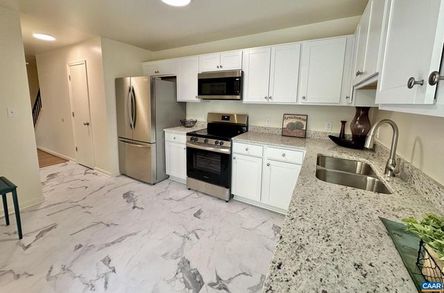 144 LAKE SAPONI DR, Barboursville, VA 22923