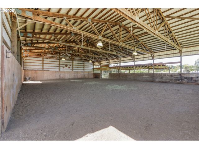 28015 CROSSLEY Ln, Eugene, OR 97402