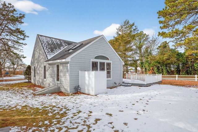 8 Buckley Road, Dennis, MA 02670