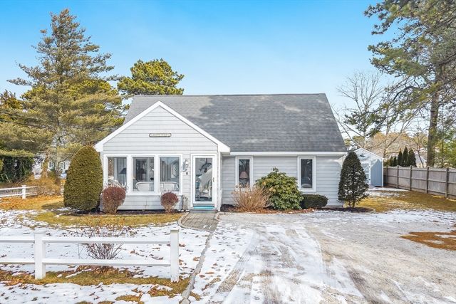 8 Buckley Road, Dennis, MA 02670