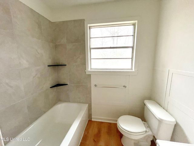 204 Charline Drive, Pearl, MS 39208