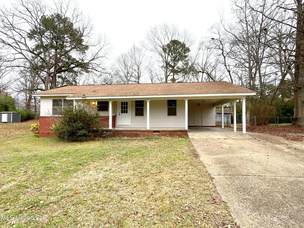 204 Charline Drive, Pearl, MS 39208