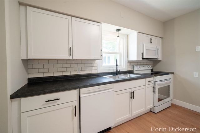 501 Oak Avenue, Muskegon, MI 49442