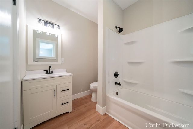 501 Oak Avenue, Muskegon, MI 49442