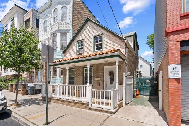 134 36TH ST, Union City, NJ 07087