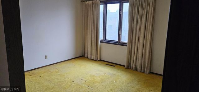 7607 Harold Avenue, Golden Valley, MN 55427