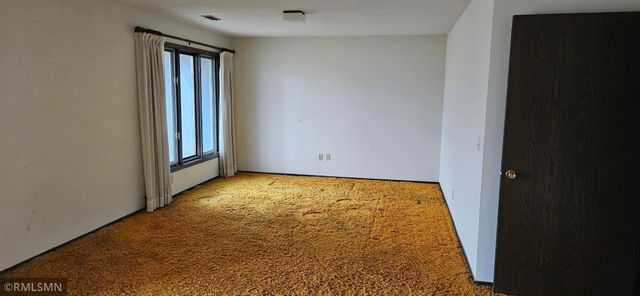 7607 Harold Avenue, Golden Valley, MN 55427