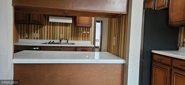 7607 Harold Avenue, Golden Valley, MN 55427