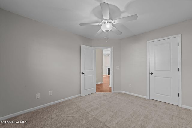 3661 Thornbrook Drive, Greenville, NC 27834