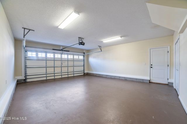 3661 Thornbrook Drive, Greenville, NC 27834