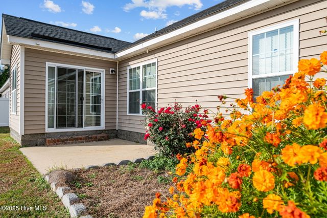 3661 Thornbrook Drive, Greenville, NC 27834