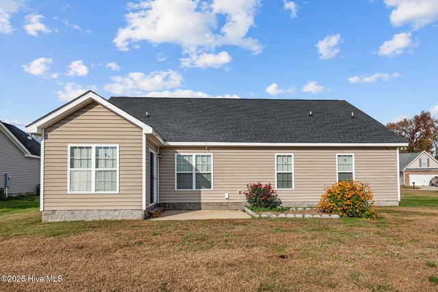 3661 Thornbrook Drive, Greenville, NC 27834