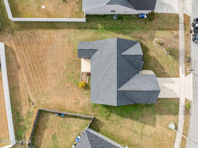 3661 Thornbrook Drive, Greenville, NC 27834