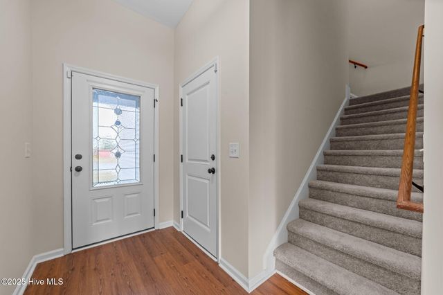 3661 Thornbrook Drive, Greenville, NC 27834