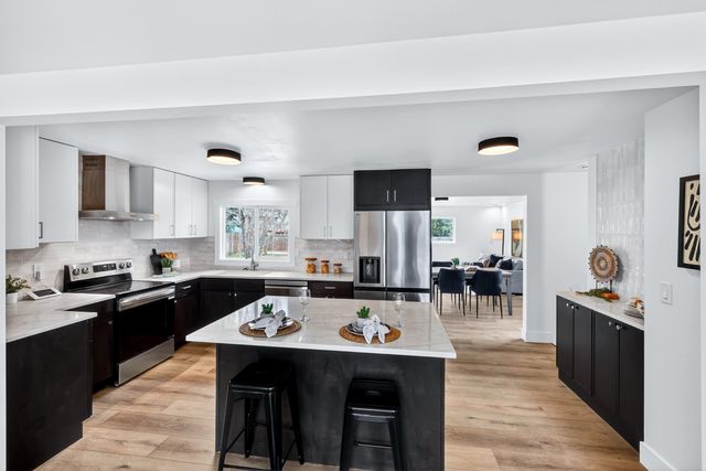 12805 E 29TH Ave, Spokane, WA 99216