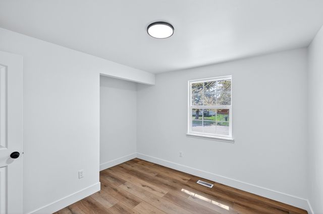 12805 E 29TH Ave, Spokane, WA 99216