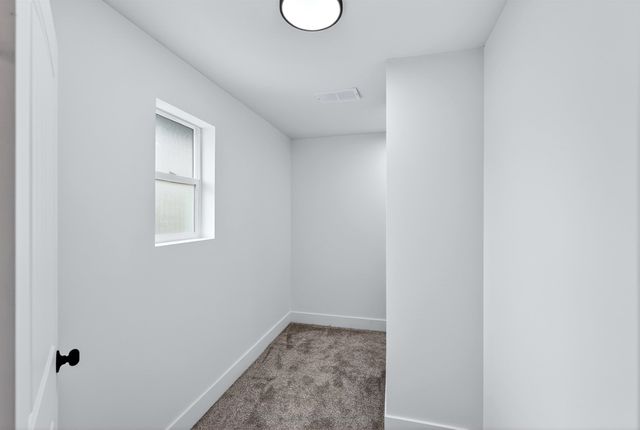 12805 E 29TH Ave, Spokane, WA 99216