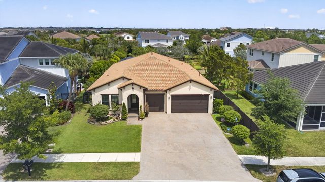 1010 Sweetgrass Street, Loxahatchee, FL 33470