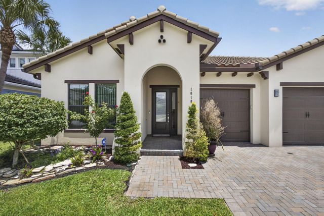 1010 Sweetgrass Street, Loxahatchee, FL 33470