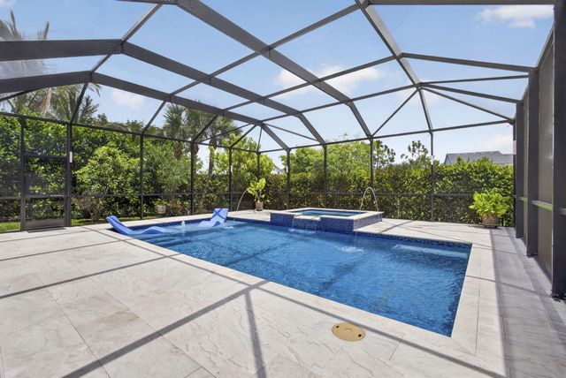 1010 Sweetgrass Street, Loxahatchee, FL 33470