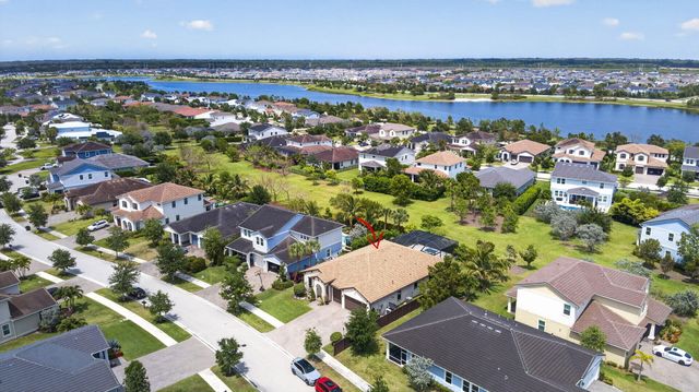 1010 Sweetgrass Street, Loxahatchee, FL 33470