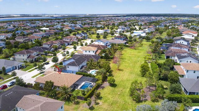 1010 Sweetgrass Street, Loxahatchee, FL 33470