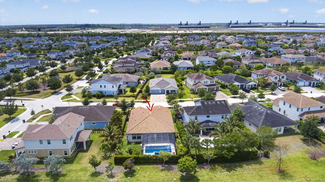 1010 Sweetgrass Street, Loxahatchee, FL 33470