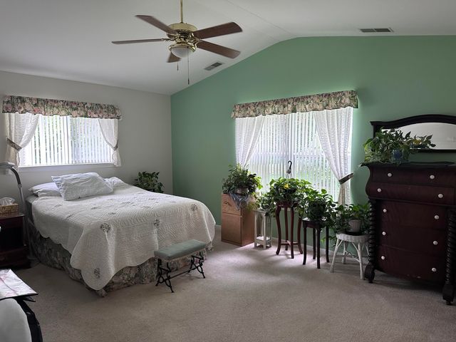 4411 W 92nd Place, Merrillville, IN 46410