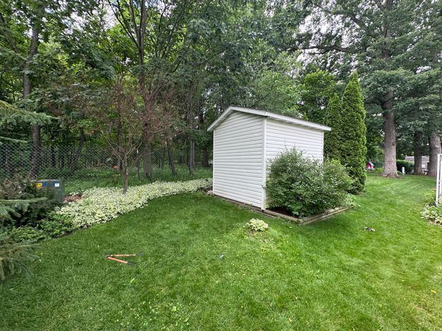 4411 W 92nd Place, Merrillville, IN 46410
