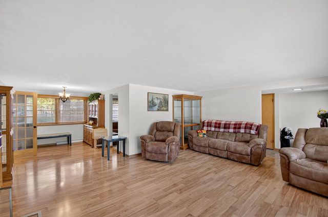 4707 Wilson ROAD, Kenosha, WI 53142