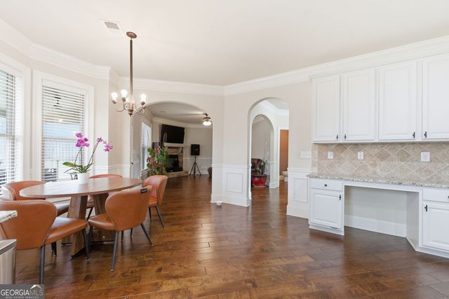 6230 Wynfield Drive, Flowery Branch, GA 30542