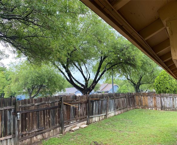 12223 Tyson CV B, Austin, TX 78758