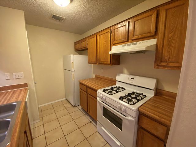 12223 Tyson CV B, Austin, TX 78758
