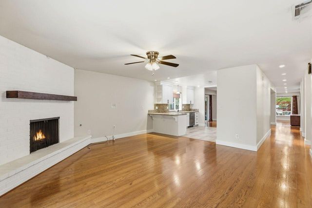 8961 Van Gogh Cir, Fair Oaks, CA 95628