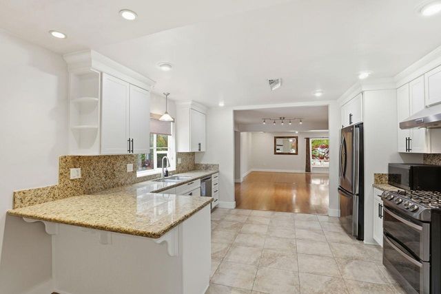 8961 Van Gogh Cir, Fair Oaks, CA 95628